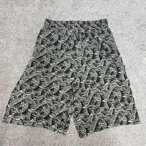 Acne Studios Shorts Mens EUR 50 Medium Himalayan Tiger Print Ryder Berm Cupro